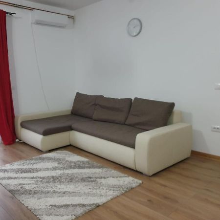 Apartament Adriana Apartment Giroc Exterior photo
