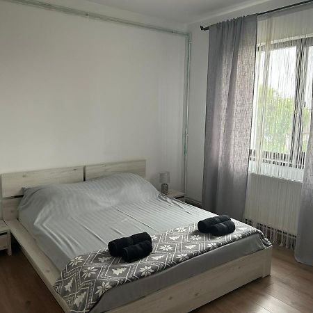 Apartament Adriana Apartment Giroc Exterior photo
