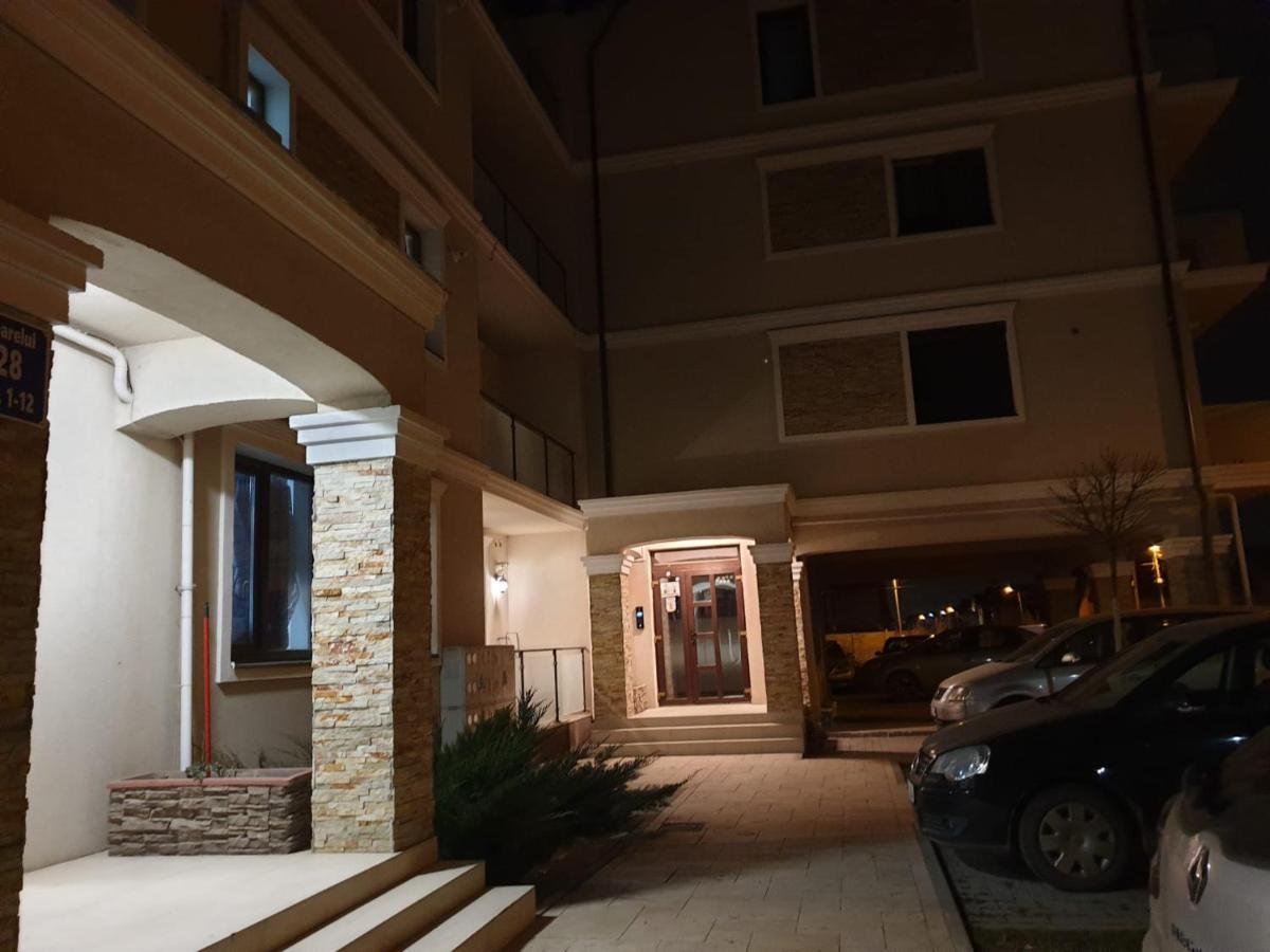 Apartament Adriana Apartment Giroc Exterior photo