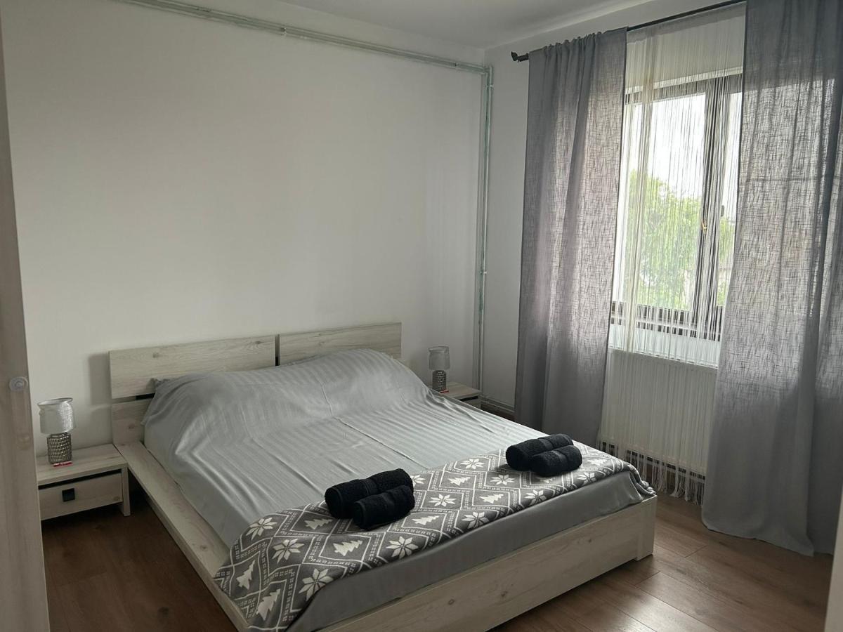 Apartament Adriana Apartment Giroc Exterior photo